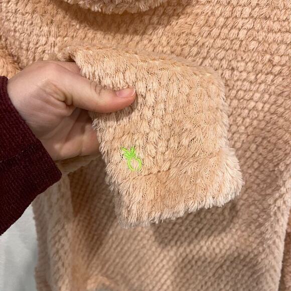 Dudley Stephens Brighton Boatneck Bubble Fleece Blush/Nude Medium Sweatshirt - Picture 3 of 7